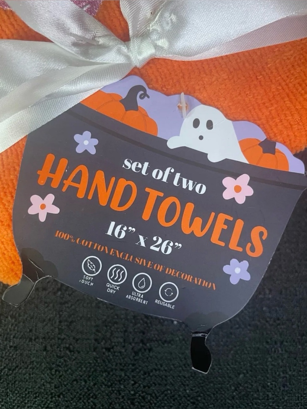 Halloween Lips & Fangs Bathroom Fingertip Hand Towel Set 2x Orange Pink NEW NWT - Picture 6 of 6